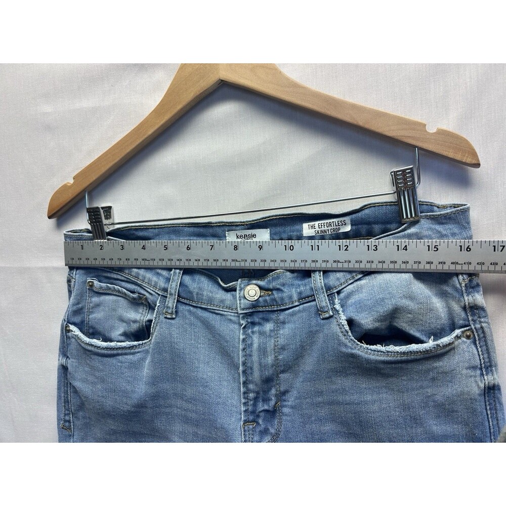Kensie Jeans Effortless Skinny Crop Light Wash Raw Hem Women’s 10 - Picture 4 of 7
